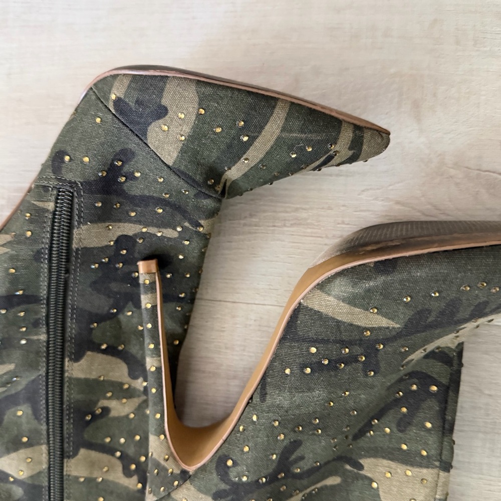 Steve Madden Olive Camo  rhinestone High-Heel Boots with Black a - Picture 7 of 15